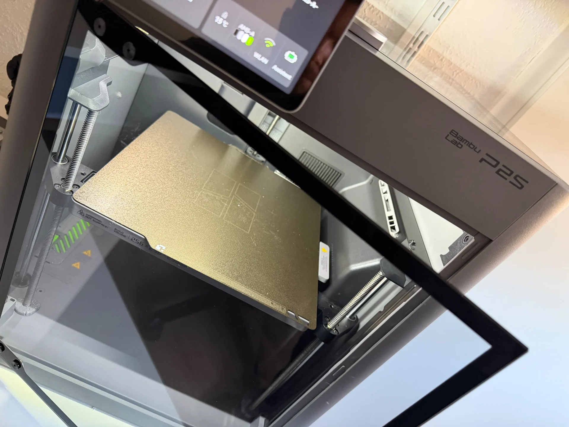 A closer look at the build plate inside my Bambu Lab P2S